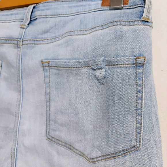 RSQ Sydney Crop Flare High Rise Light Wash Jeans - Picture 6 of 11